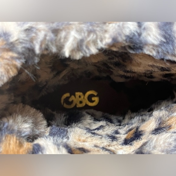 💝 Donating! NWOT GBG Los Angelos ALEYA suede Leopard Faux Fur Boots Size 9.5M - Picture 7 of 15